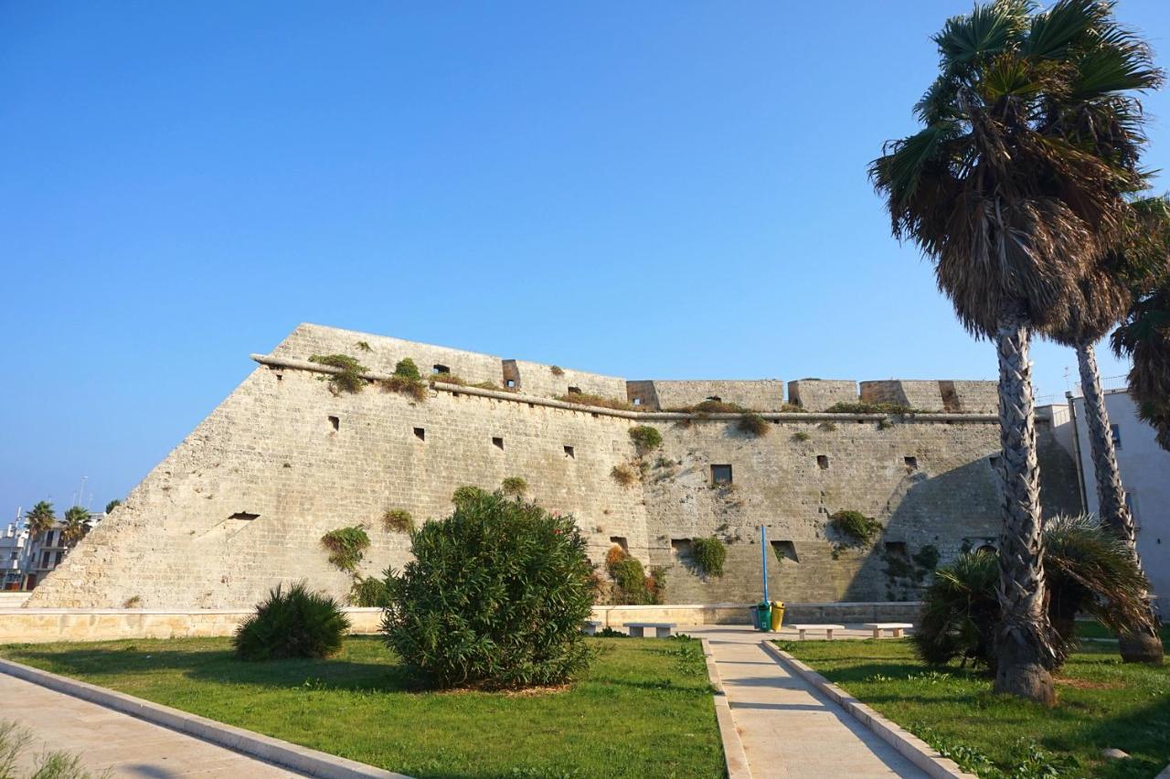 Holithªy Molª Bed & Breakfast Mola di Bari Eksteriør bilde