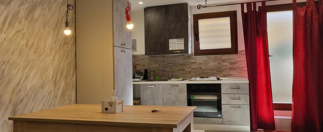 Holithªy Molª Bed & Breakfast Mola di Bari Eksteriør bilde