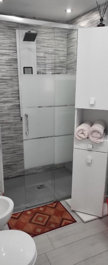 Holithªy Molª Bed & Breakfast Mola di Bari Eksteriør bilde